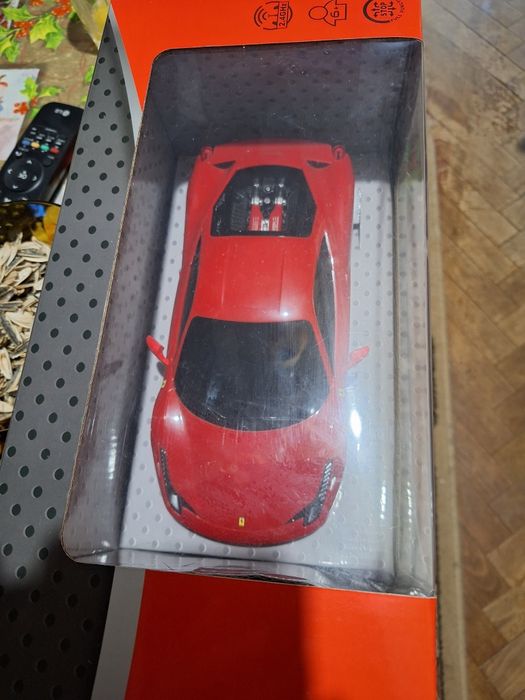 Кола с дистанционно Ferrari 458 Italia Rastar 1:18