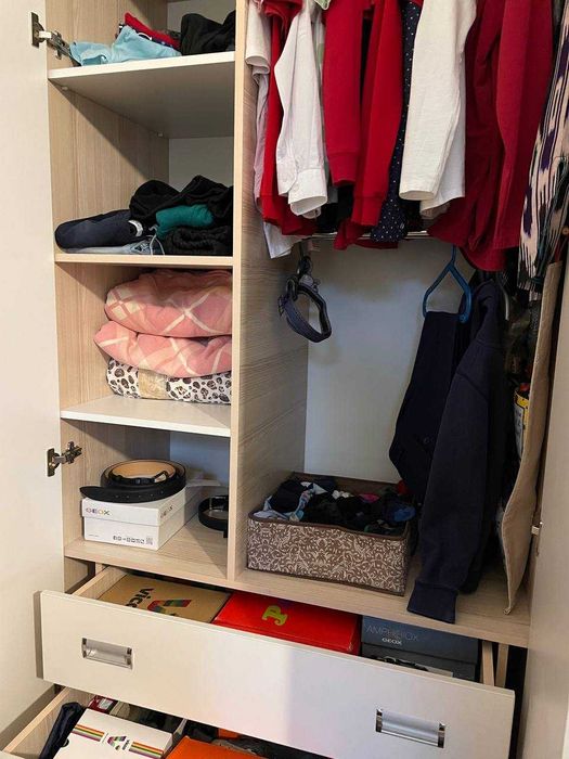 Мебель для детской комнаты. В отличном состоянии. Самовывоз.