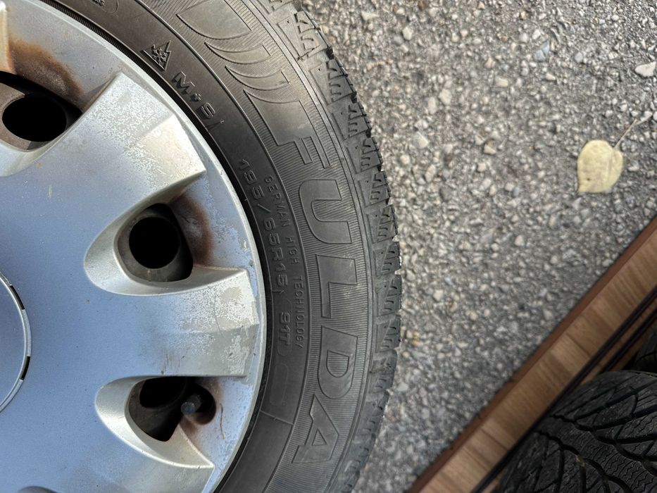 4бр. зимни гум 195/65/15 Fulda Montero