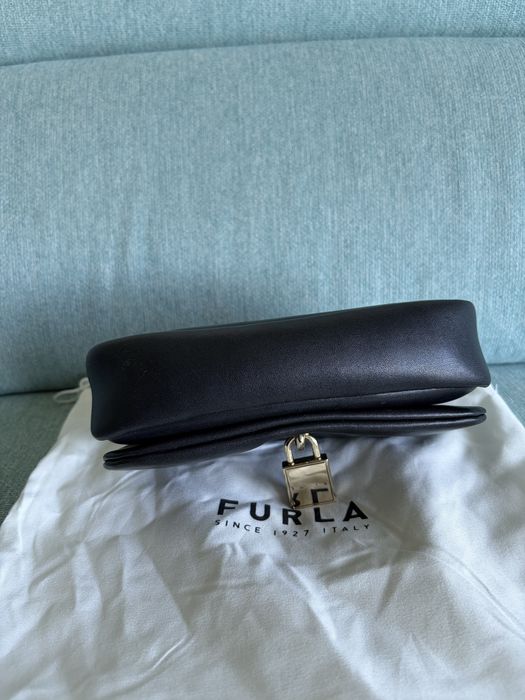 Furla Artemis черна чанта