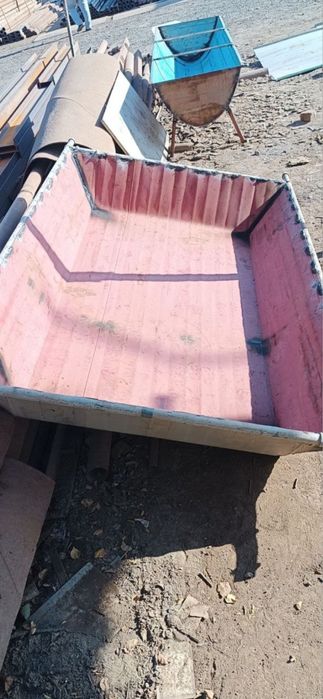 Бадя, кареталар сотилади, Арзон нархларда