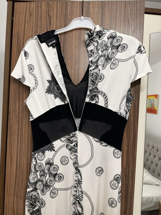 Оригинална рокля на justcavalli