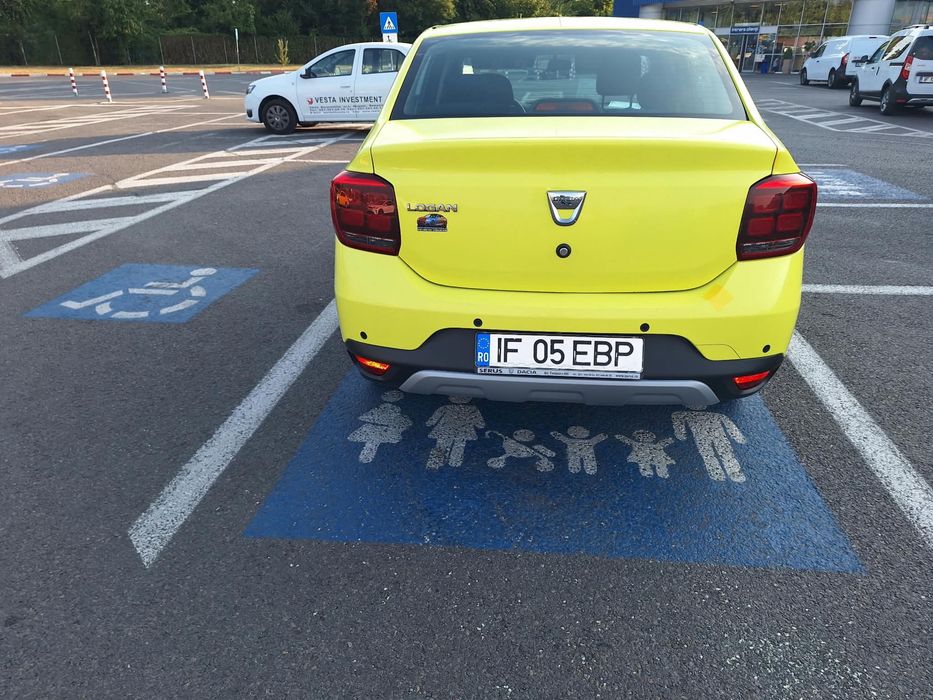 Vând Dacia Logan Stepway GPL