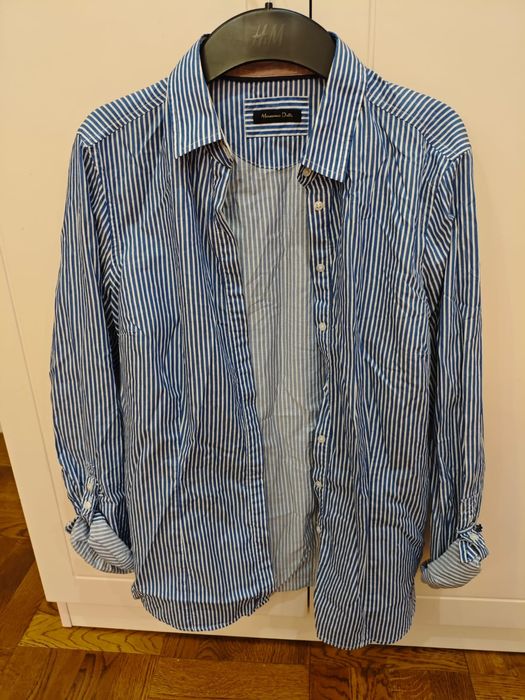 Голубая рубашка Massimo Dutti