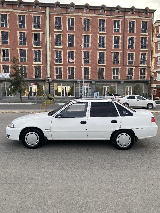 Nexia 2 1.6 ideal xolatda srochno sotiladi!!