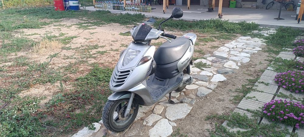 Aprilia sonic 50 кубика