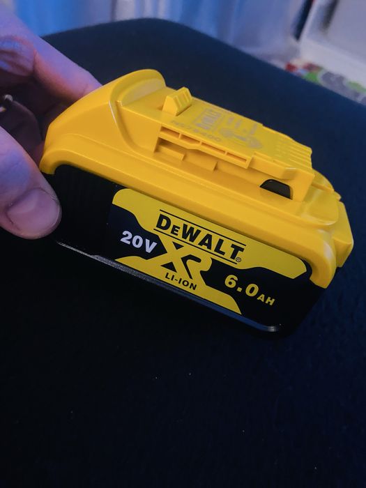 Baterie DeWalt noua