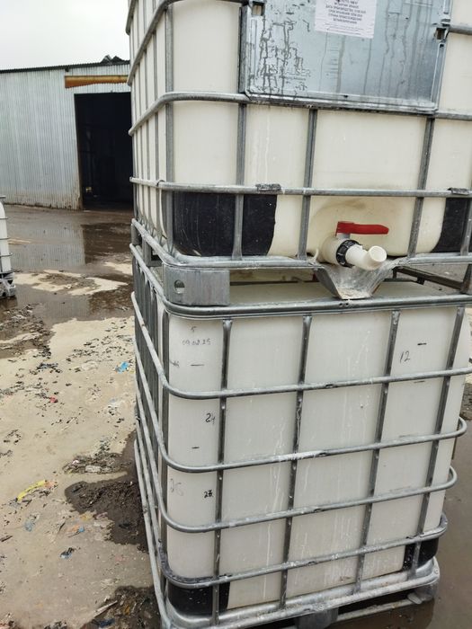 Бочка платиковая одна тонна