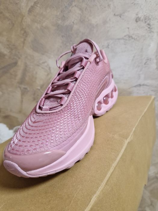 Маратонки Nike W Air Max DN  Розов, 37