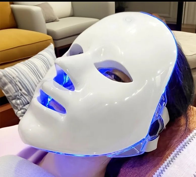 Маска для лица светотерапия