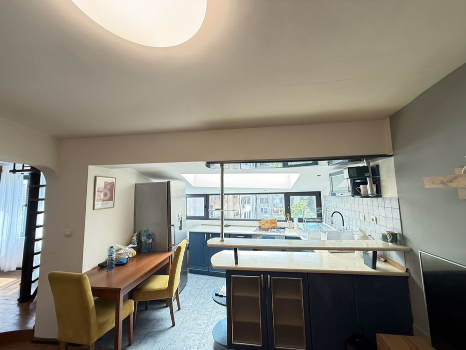 Дава се под наем Мезонет в Бургас, Братя Миладинови - 87 кв.м за 2805 € - Снимка #1