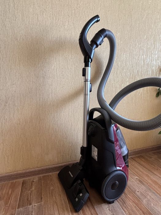 Пылесос Samsung SC88F