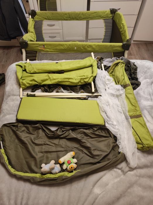 Манеж с люлькой, двойным дном, игровой