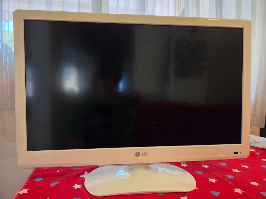 Televizor LG 26LS3590