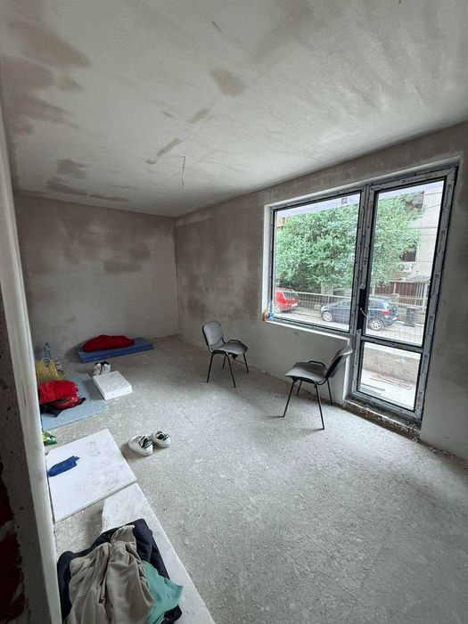 Продава се Двустаен апартамент в Пловдив, Коматево - 122 кв.м за 1009 €/кв.м - Снимка #2