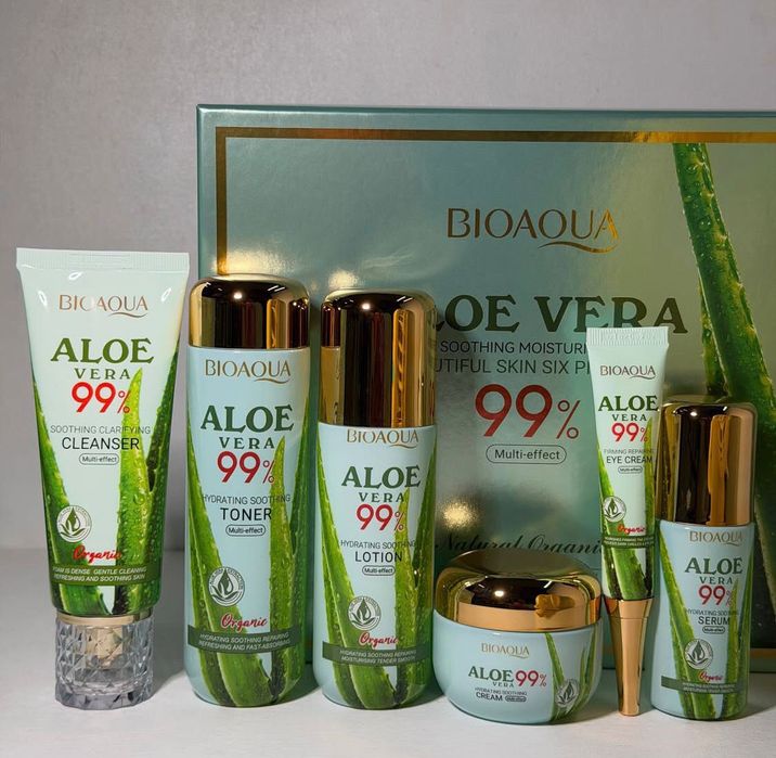 Набор для лица уходовый подарочный