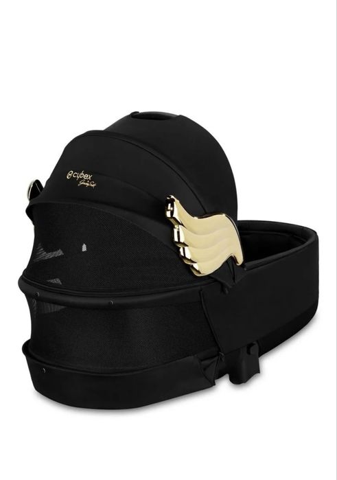 Cybex × Jeremy scott