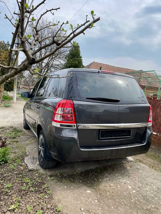 Opel Zafira 1.7 diesel