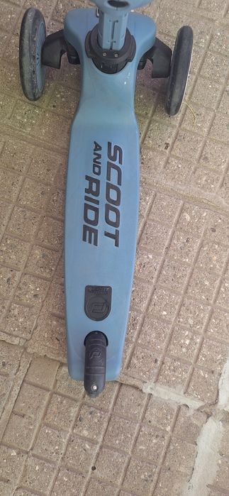 Детска тротинетка Scoot and ride