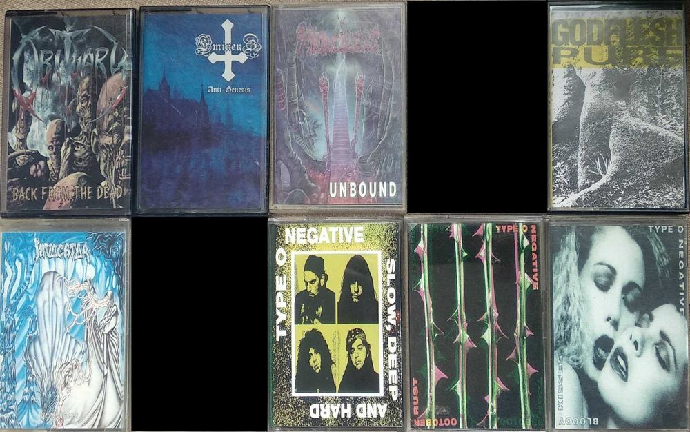 Неофициални аудио касети с метъл (блек, дет) и рок