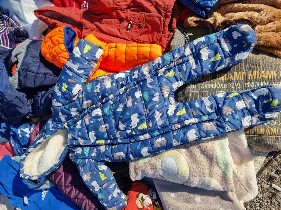 Combinezon iarna 6-9 luni