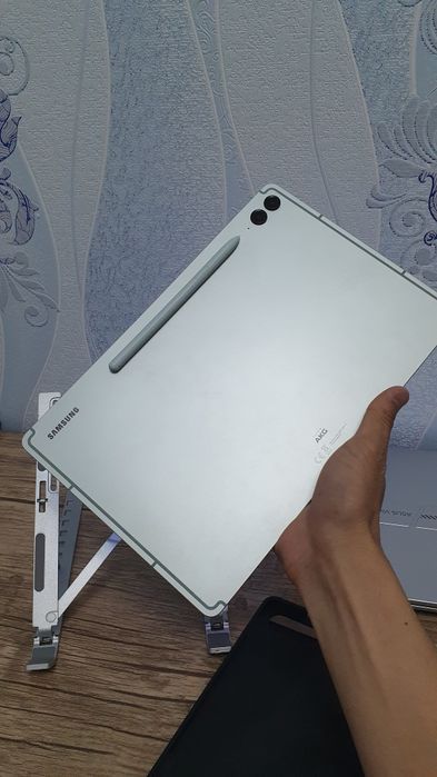 Samsung Tab S9 FE plus 8/128