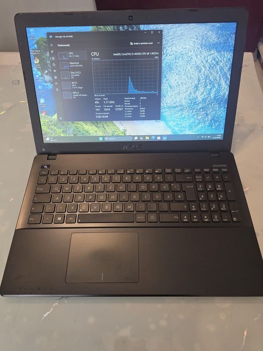 Laptop Asus, i3-4030, ram 8gb, ssd 128gb, bat 4ore