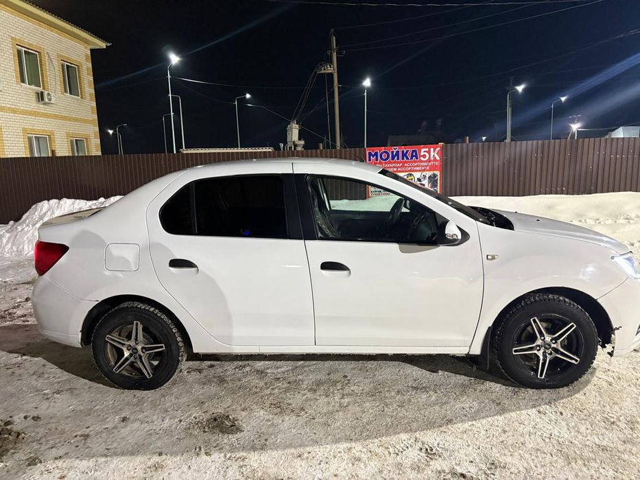 Продам рено Логан 2019 г.в.