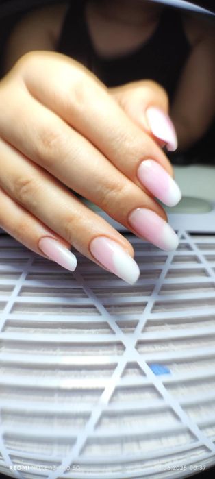 Unghii cu gel,semi,gel pe unghia naturala! Popesti Leordeni