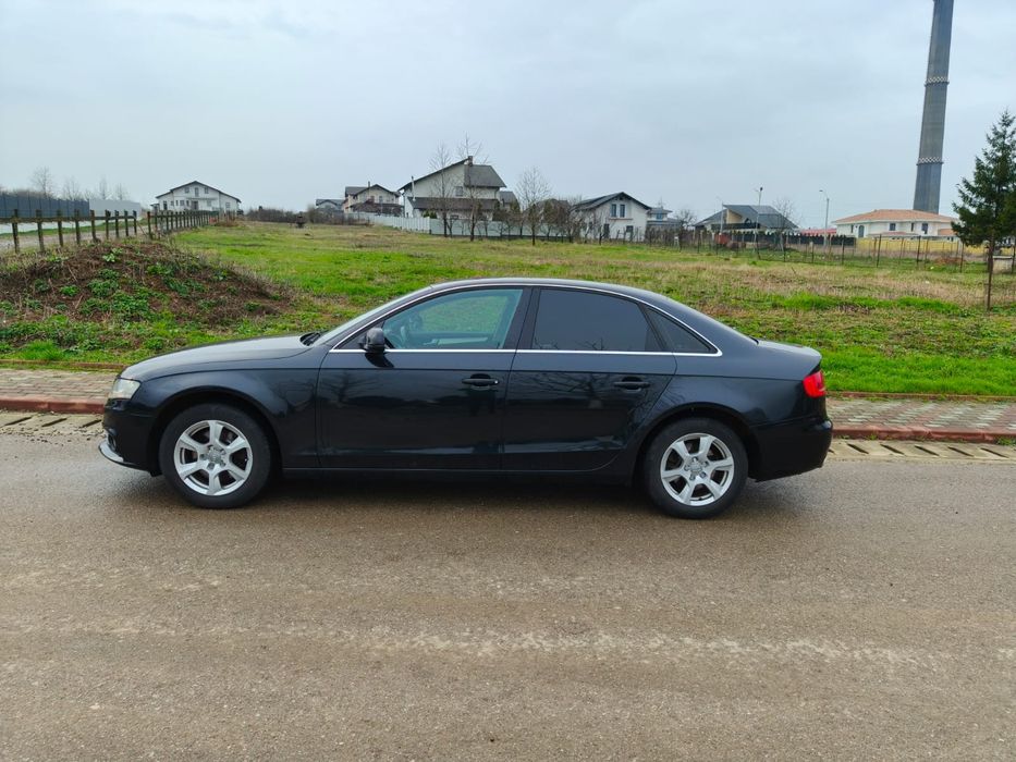 Audi A4 B8, euro5, berlina, an 2010, automată