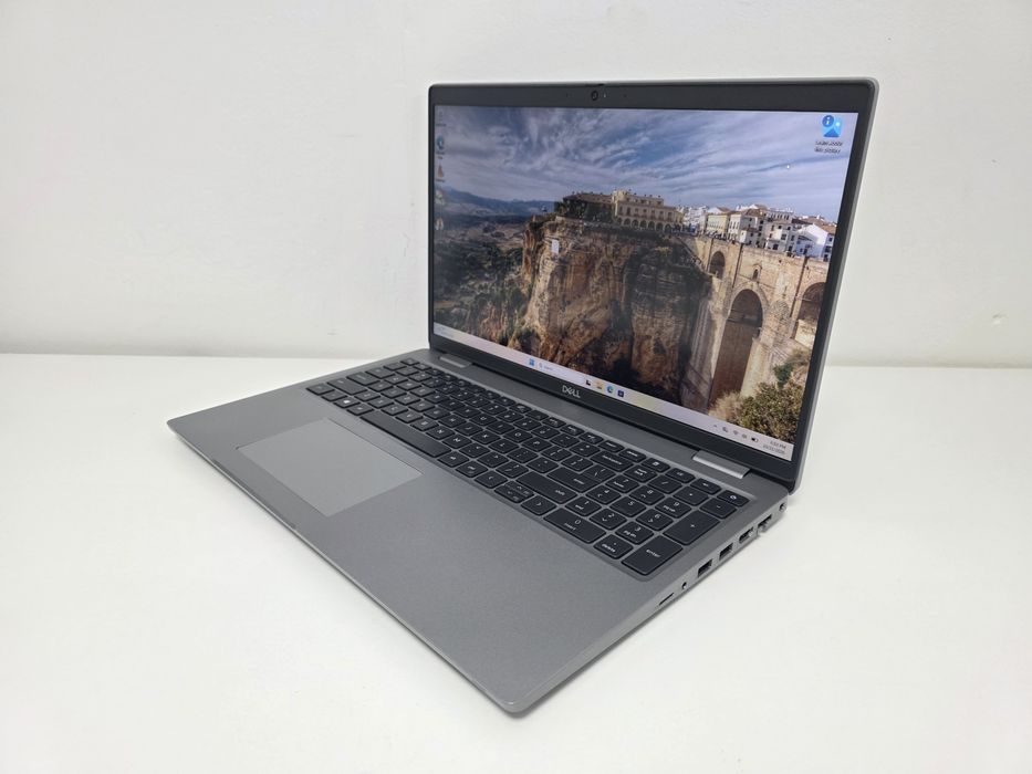 Laptop Dell Latitude 5520 i5-10310U 16gb 256ssd 15.6 FHD . Garantie 1 an