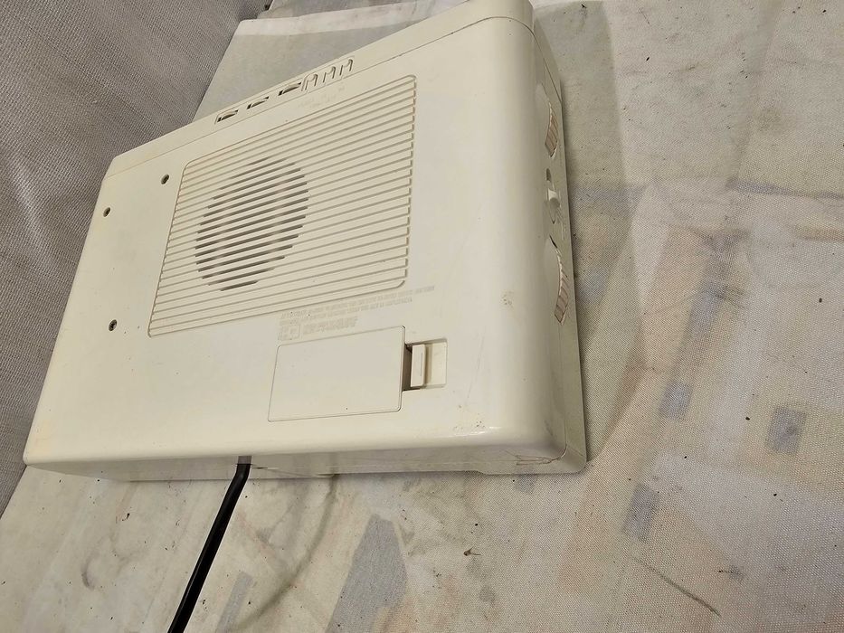 Tuner Sony ICF-C560L defect dezmembrez nu se aude