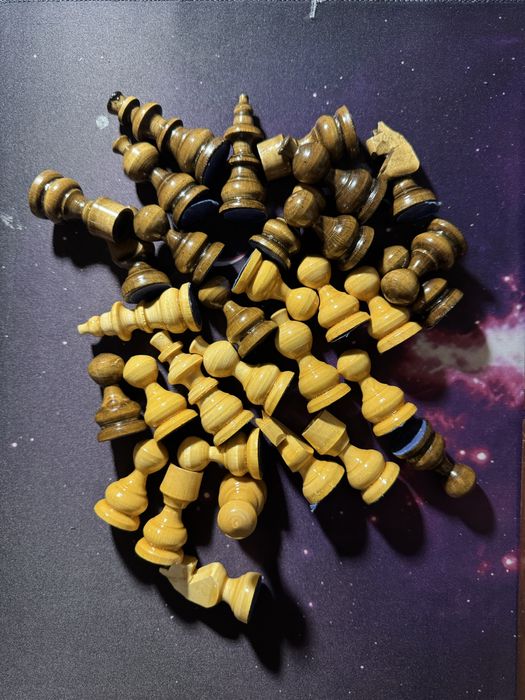 Vand joc sah din lemn