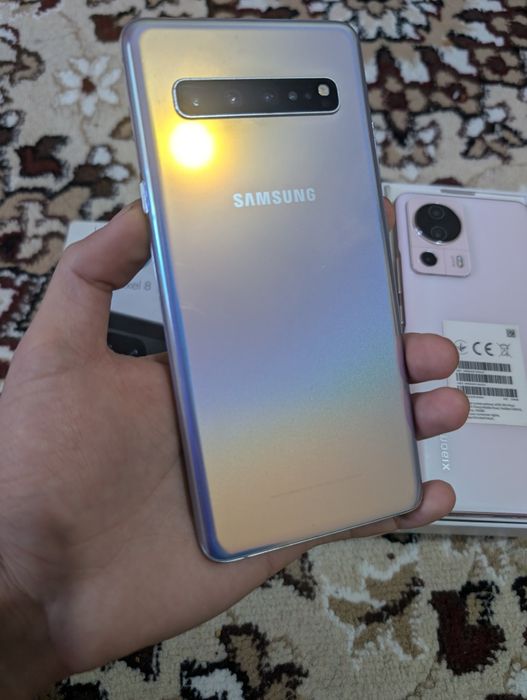 Samsung Galaxy S10 5G идеал срочно