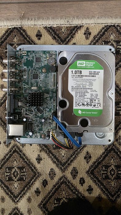 DVR Hikvision и 7 камери