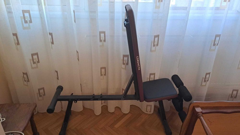 Banca reglabila de sala