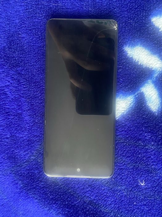 Продам смартфон TECNO POVA 5
