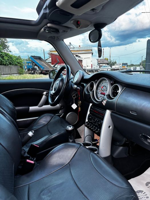 Mini Cooper 1.6 Benzină – 116 CP – 3.000 € negociabil