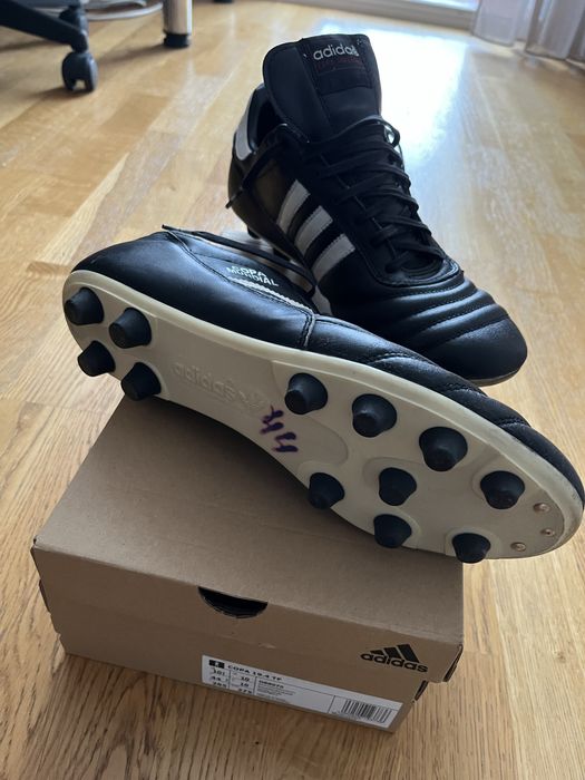 Спортивная обувь бутсы