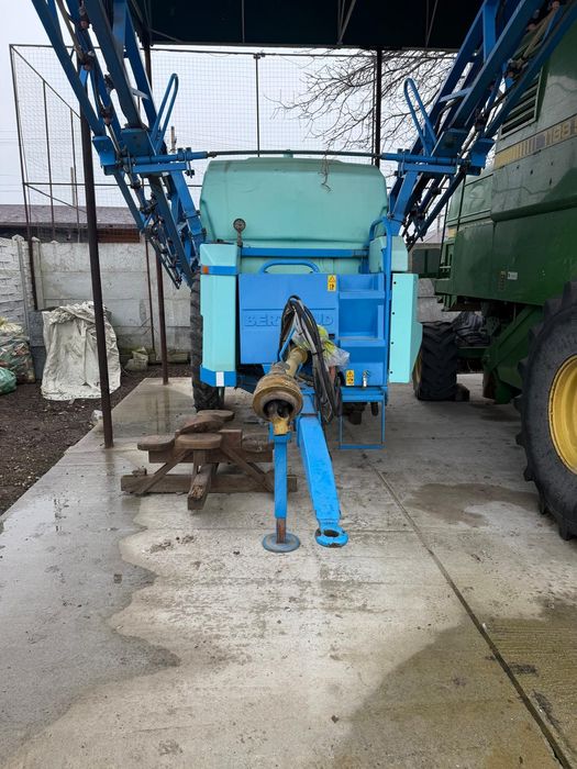 Vând Instalație Erbicidat Berthoud 3200