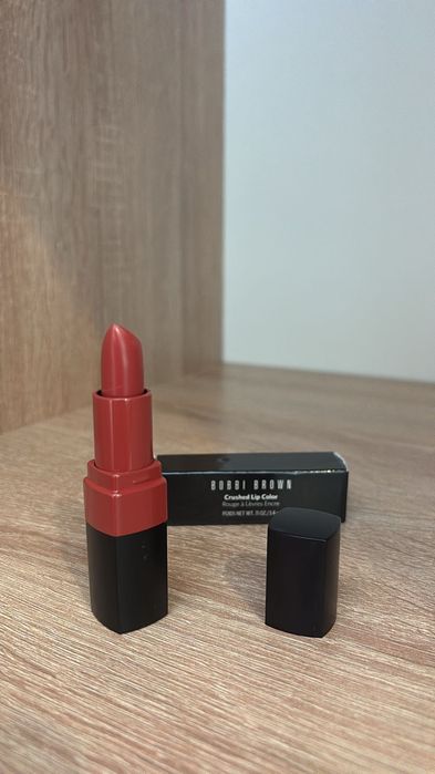 Ruj Bobbi Brown Crushed Lip Color - nuanță Babe