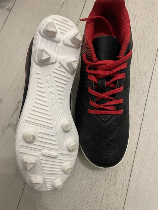 Обувки за футбол калеври Kipsta