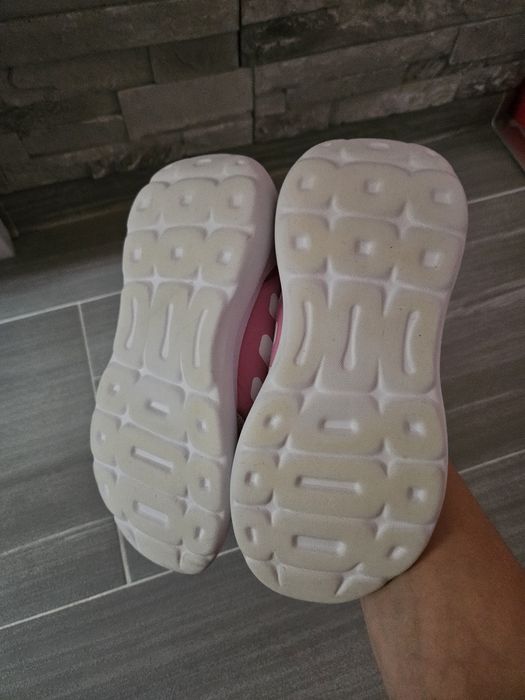 Маратонки за момиче н.34