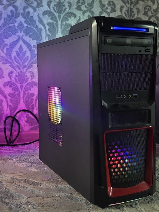 Системный блок в отличном состоянии