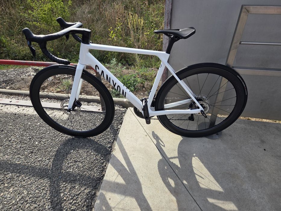 Bicicletă full carbon ultegra 2x12 di2
