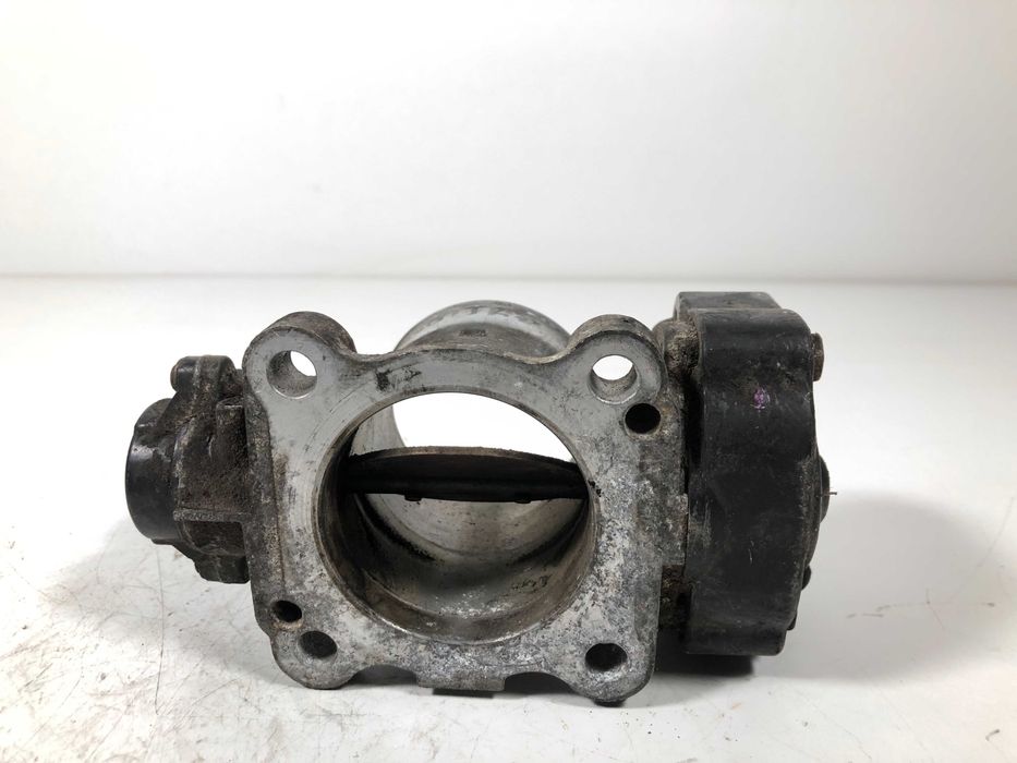Дроселова Клапа Toyota Avensis T25 2.2 D4D 150кс