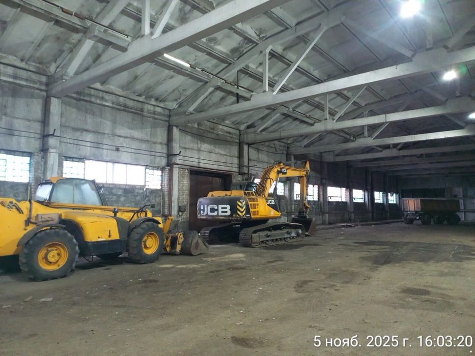 Сдам в аренду  склады