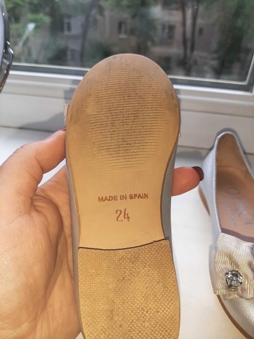 Туфли для девочки.