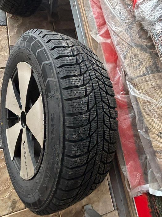 Продам новые колеса вместе с дисками, 185/70/R14