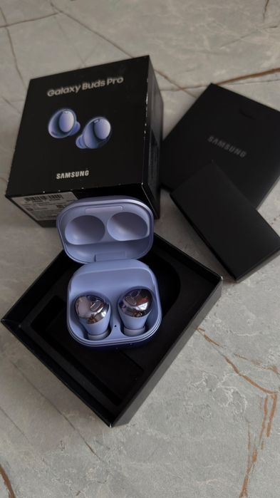 Продам наушники Galaxy Buds Pro